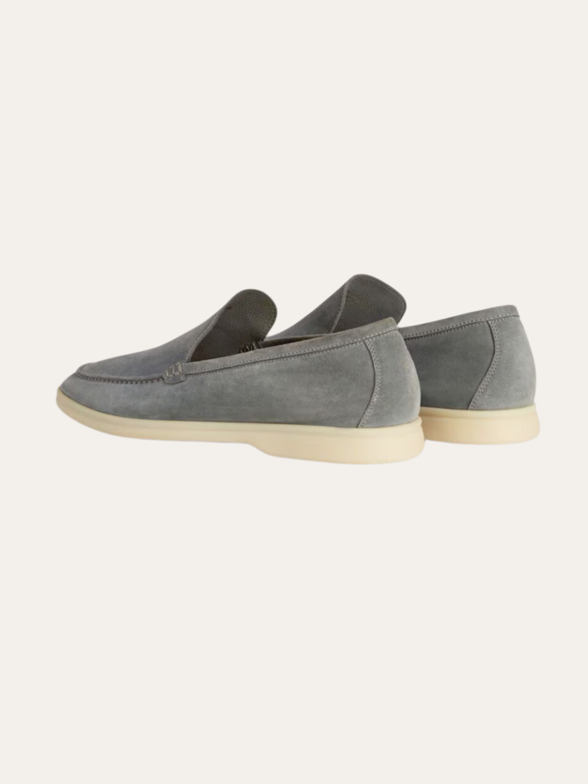 Mocassini Eleganti in Suede Grigio Scuro per Comfort e Stile